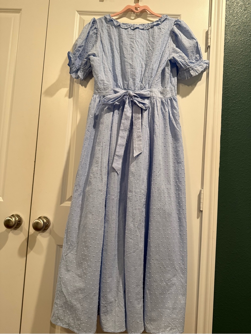 Beautiful Light Blue Puff-Sleeve Button-Front Maxi Dress - Picture 6 of 13